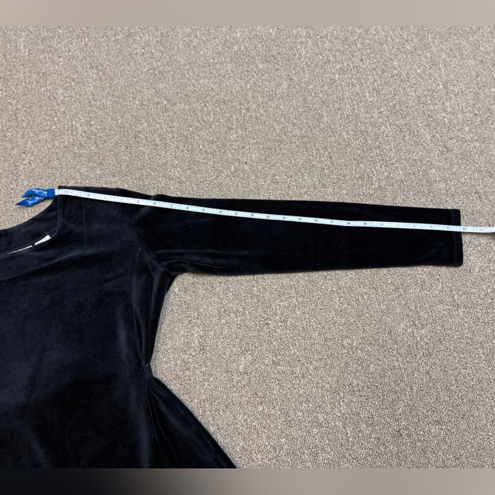 L.L. Bean: Girls Black Velour Long Sleeve Dress, Size L - Picture 7 of 8